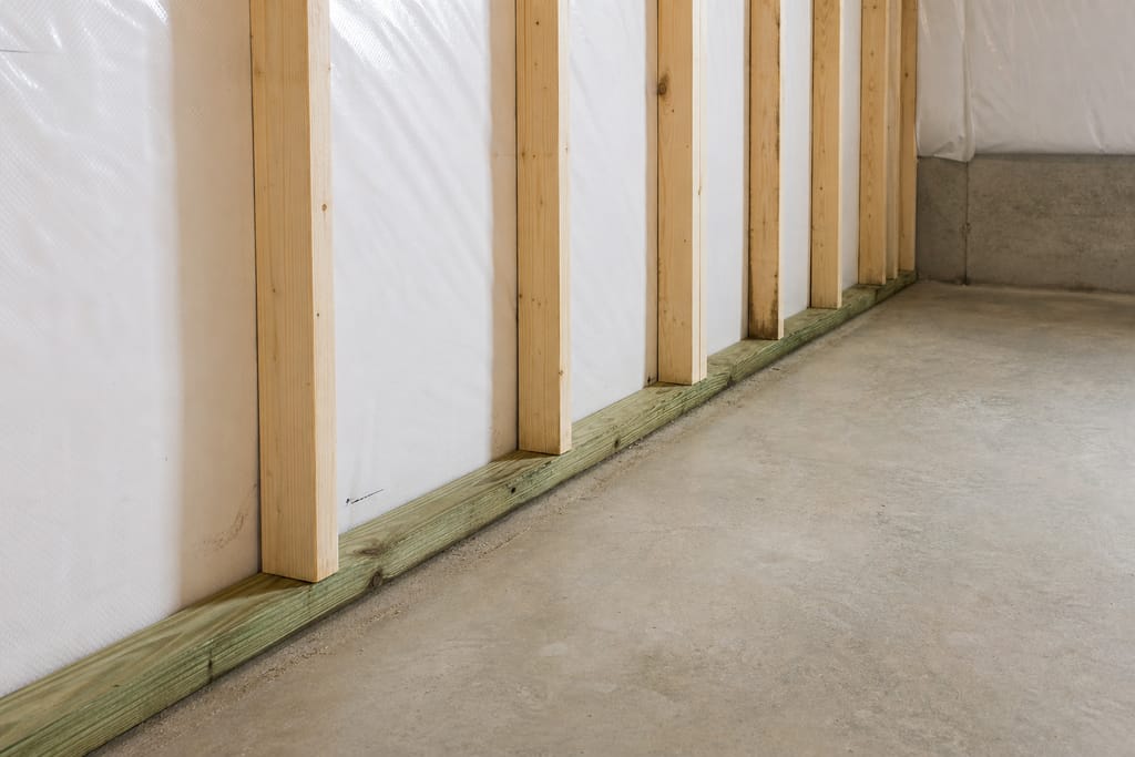 Pressure-treated bottom plate photo